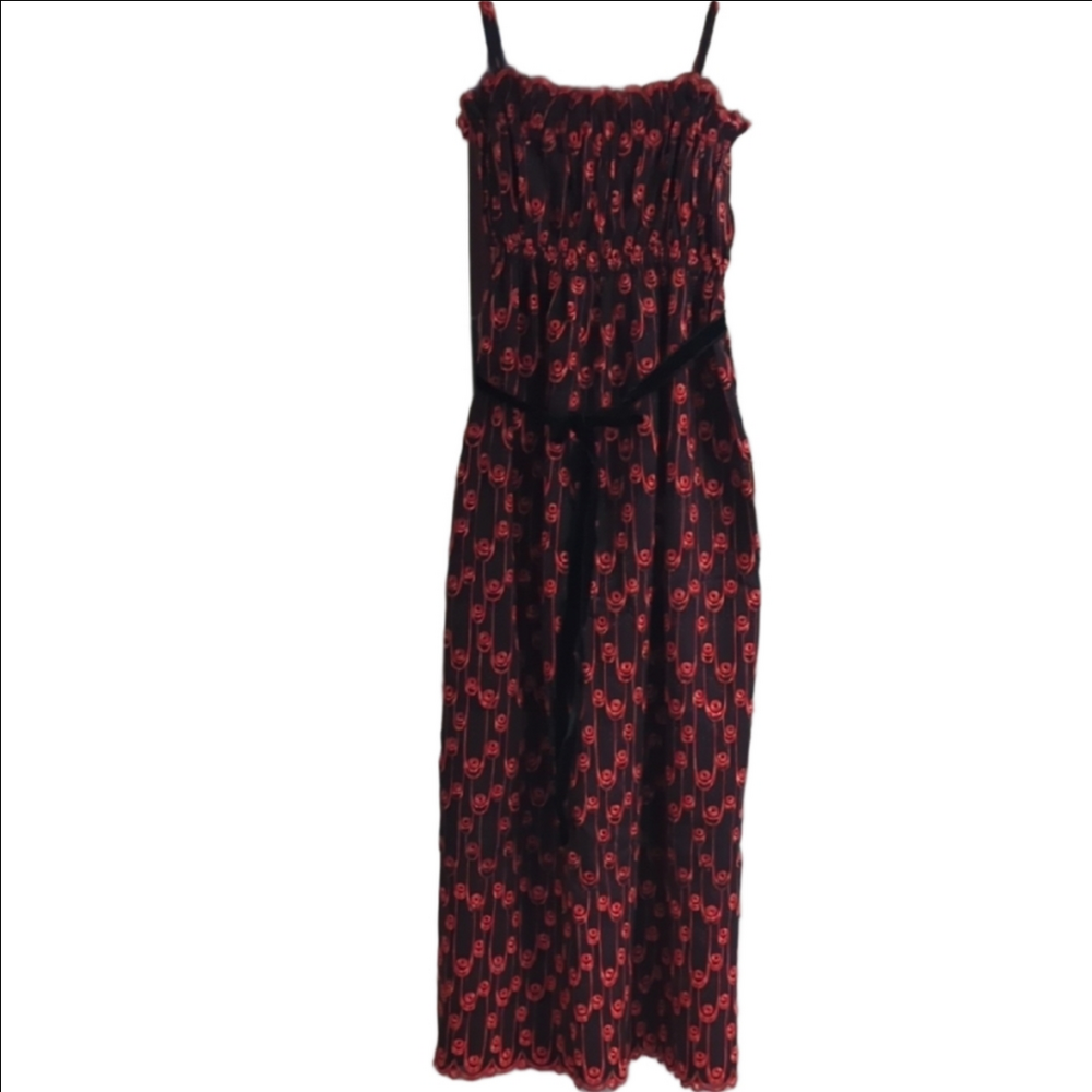 Elegant Red and Black Maxi Dress